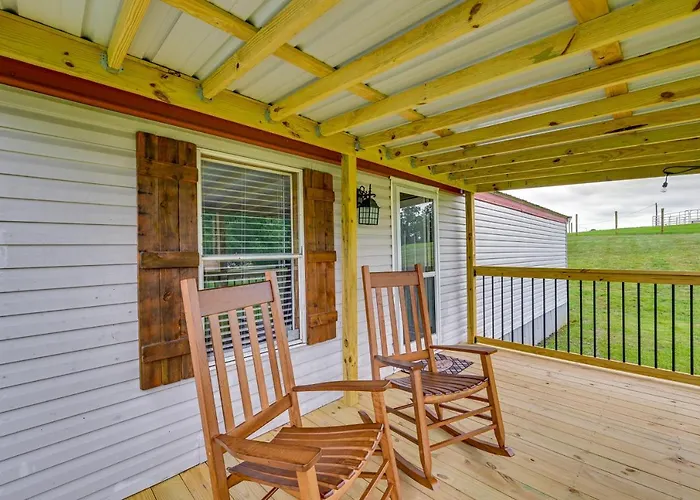 Kentucky Vacation Rental Half-Mi To Mammoth Cave!