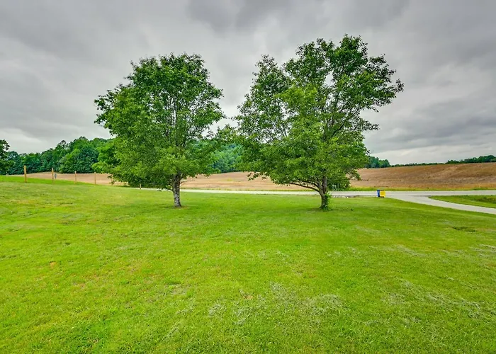 Kentucky Vacation Rental Half-Mi To Mammoth Cave!